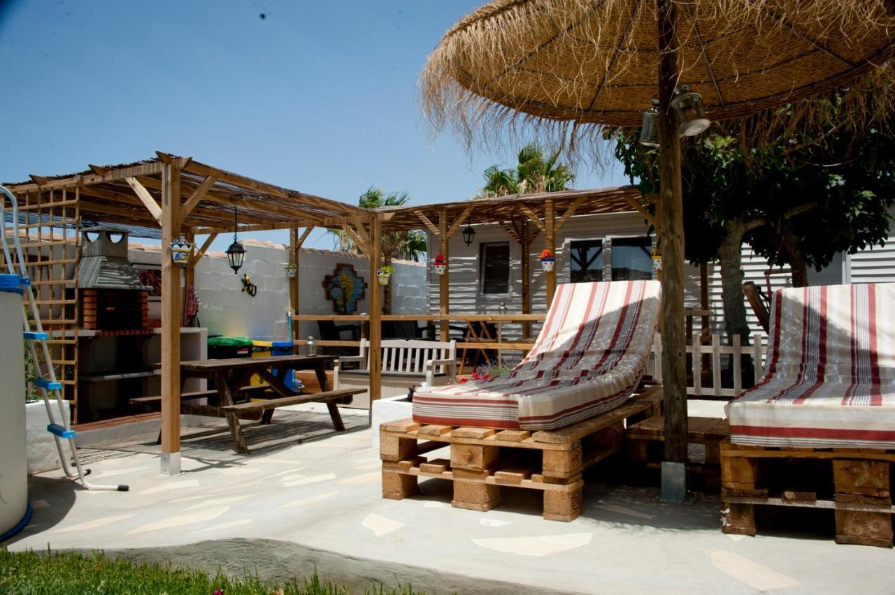 Cortijo Flamingos Apartment ชิกลานา เด ลา ฟรอนเตรา ภายนอก รูปภาพ