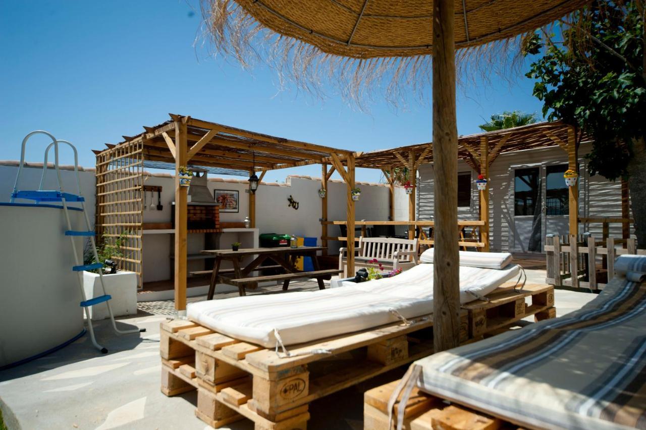 Cortijo Flamingos Apartment ชิกลานา เด ลา ฟรอนเตรา ภายนอก รูปภาพ